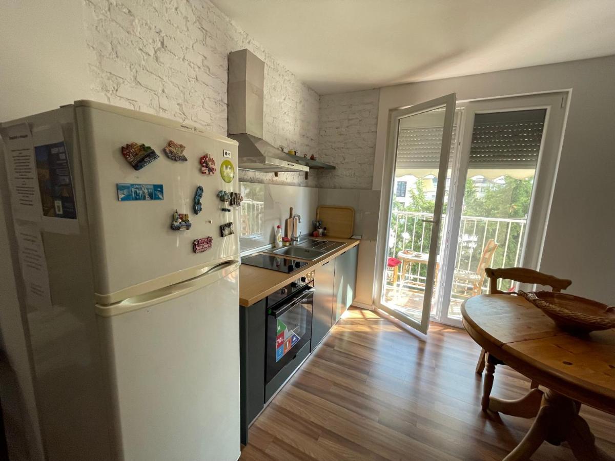 Enjoy Travel Central Apartments Tirana Exterior foto